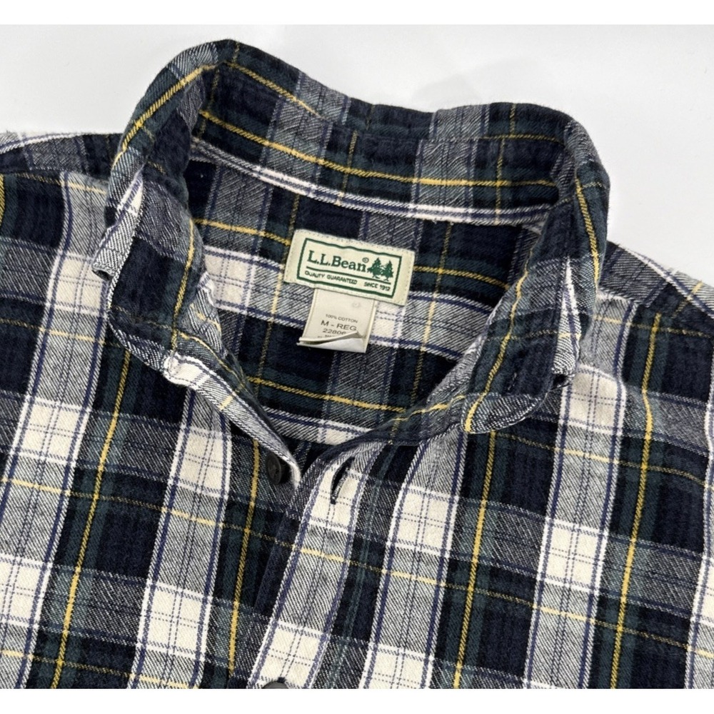 LL Bean‎ Flannel Shirt Mens M Plaid Blue Green Cotton Outdoor Button Down